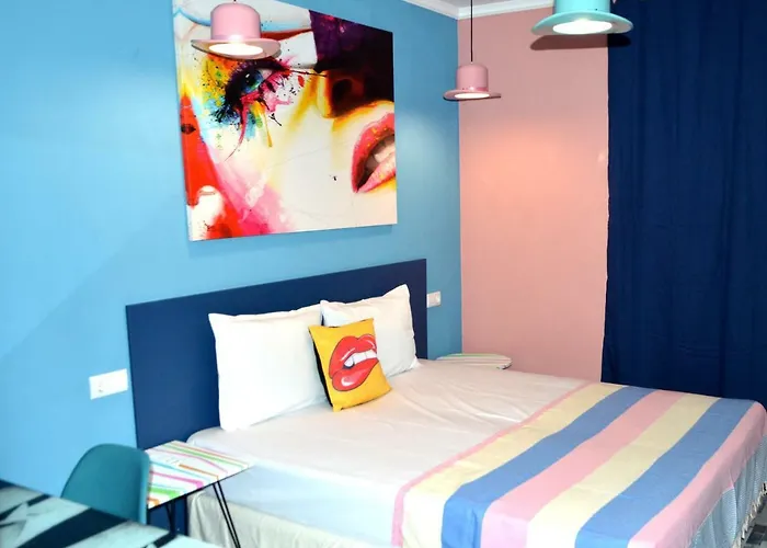 招待所 Boutique Amalia 3*