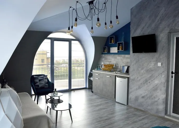 Boutique Amalia 切尔诺莫雷茨